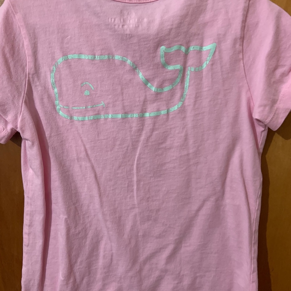 Vineyard Vines T
